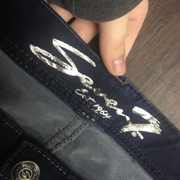 Seven7 Bootcut Jeans - Picture 3 of 6